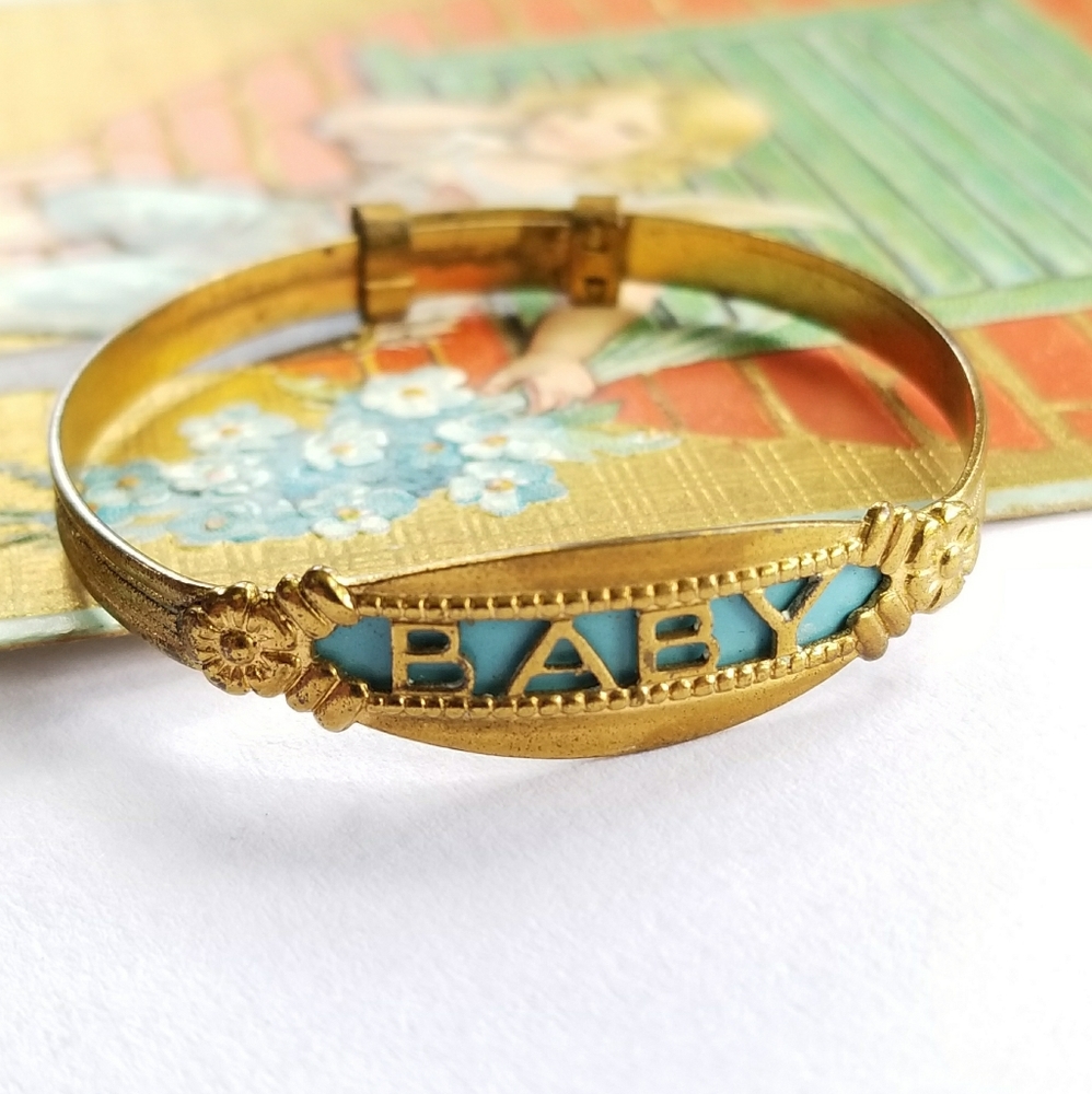 Relisted- Vintage tiny "Baby" bracelet word blue gold tone - Picture 6 of 14